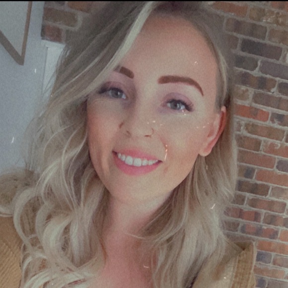 Meet your Posher, Morgan - Picture 1 of 8